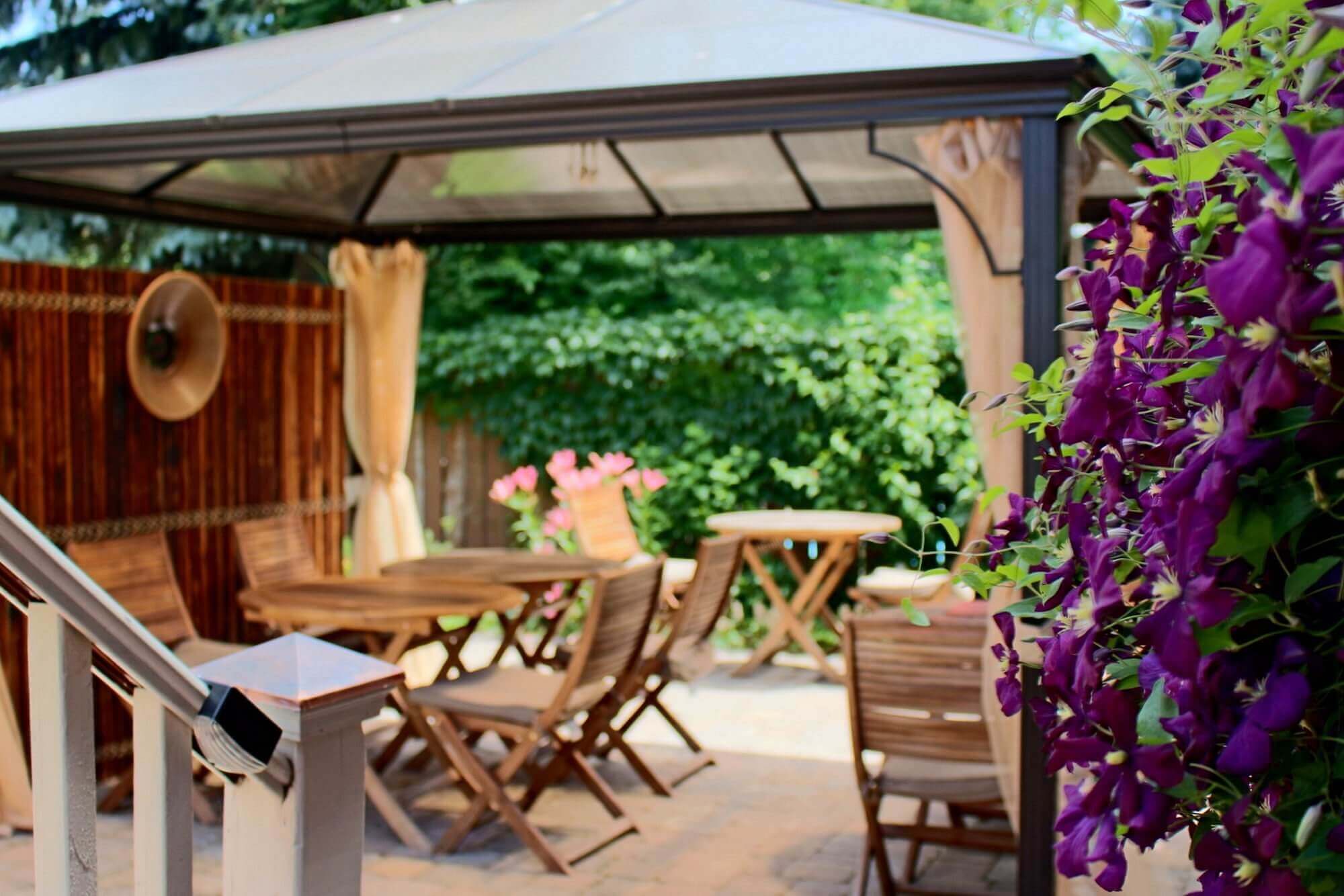 Globetrotters Bed and Breakfast owner happy with Paystone’s payment services