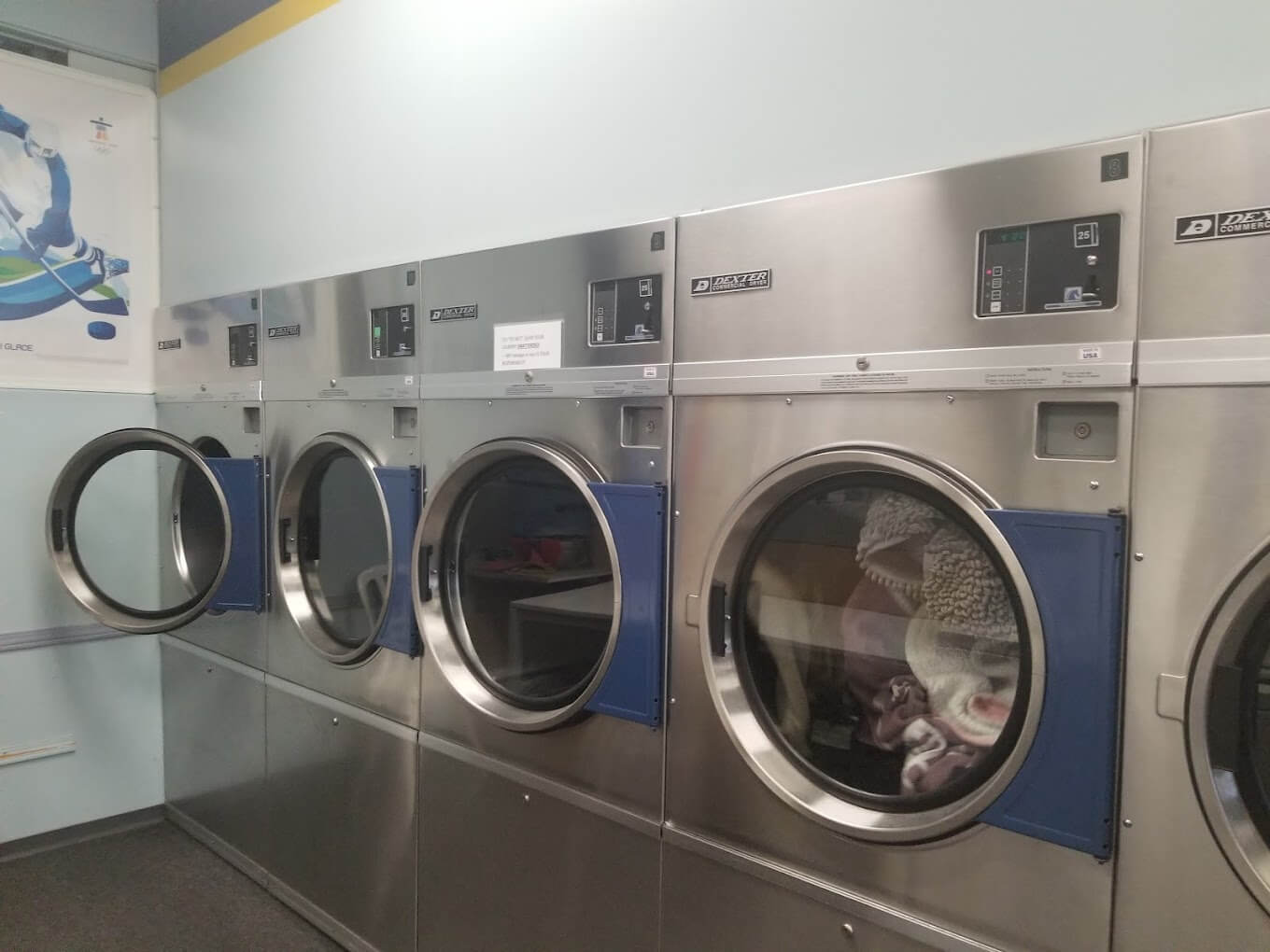 gold coin laundry (1)